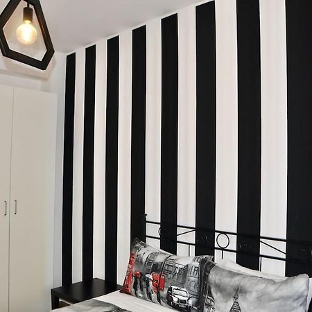 M.Aurelio Black & White 밀라노 외부 사진
